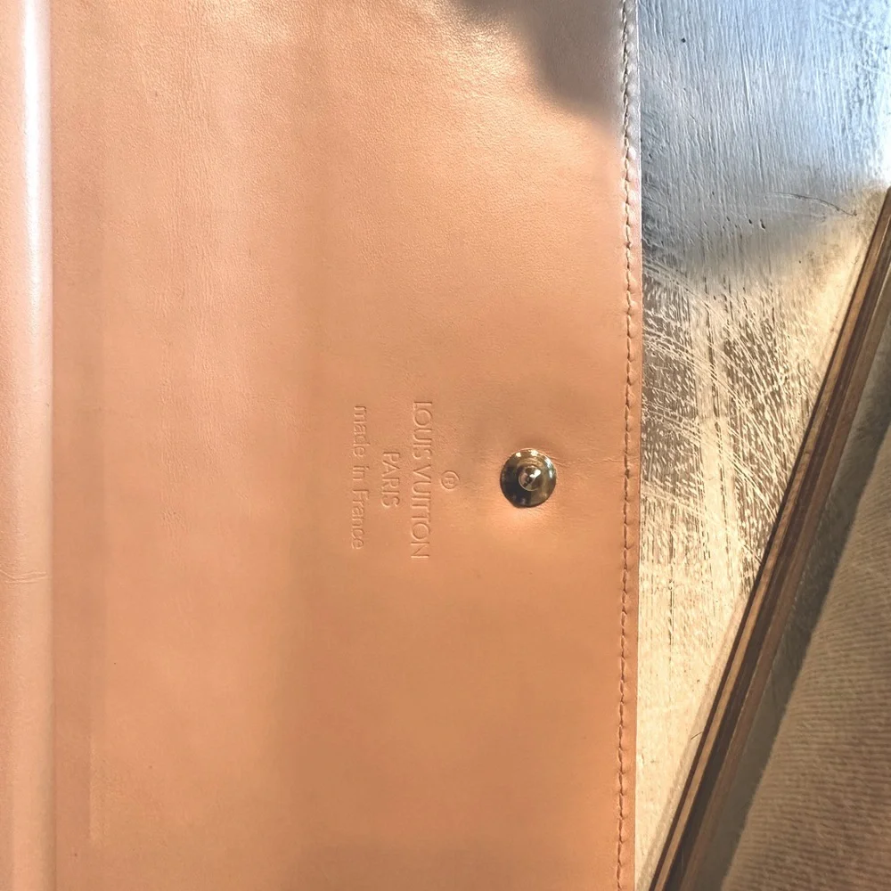 SOLD Limited edition Louis Vuitton White Monogram Multicolor Sarah Wallet - Picture 10 of 11